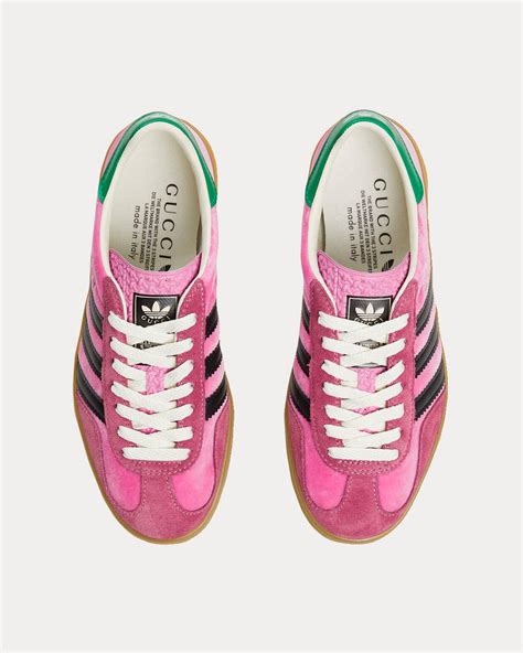 pink velvet gucci gazelles